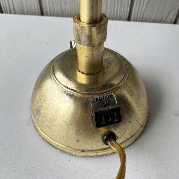 Vintage Lighted Vanity Mirror – Telescoping, Dual-Sided, Brass-Tone Metal, Extra - Picture 8 of 8